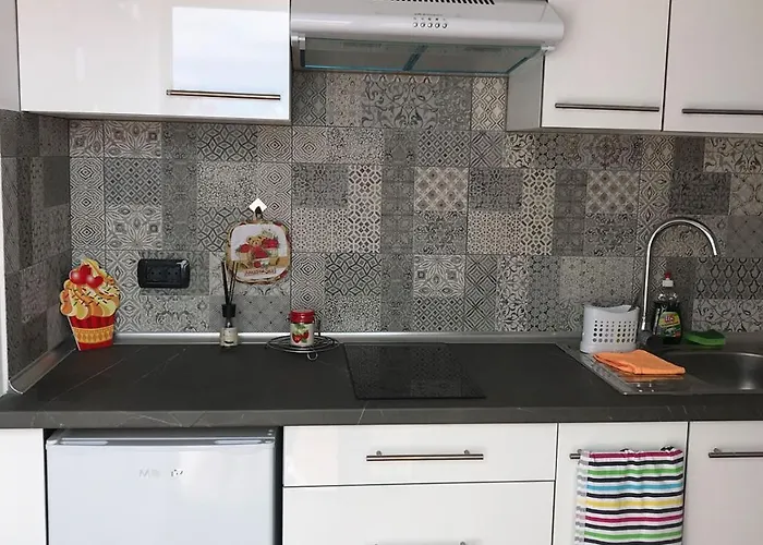 Casaenos Apartment *